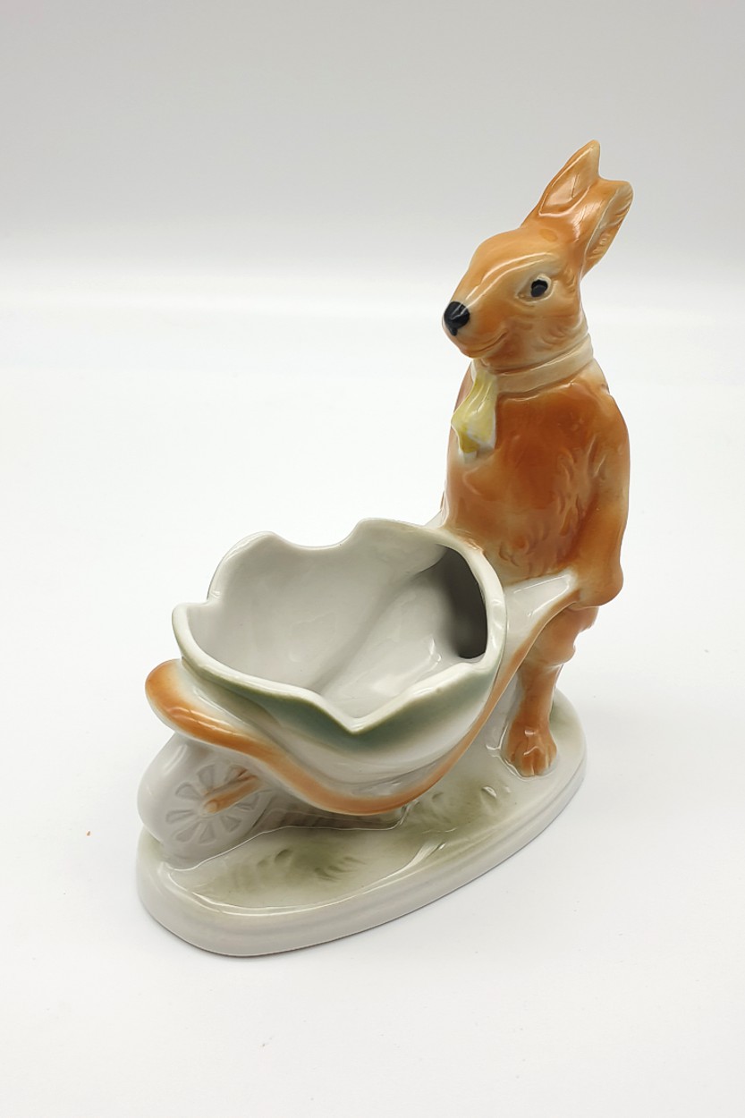 Porzellanfigur Hase mit Schubkarre 11 cm