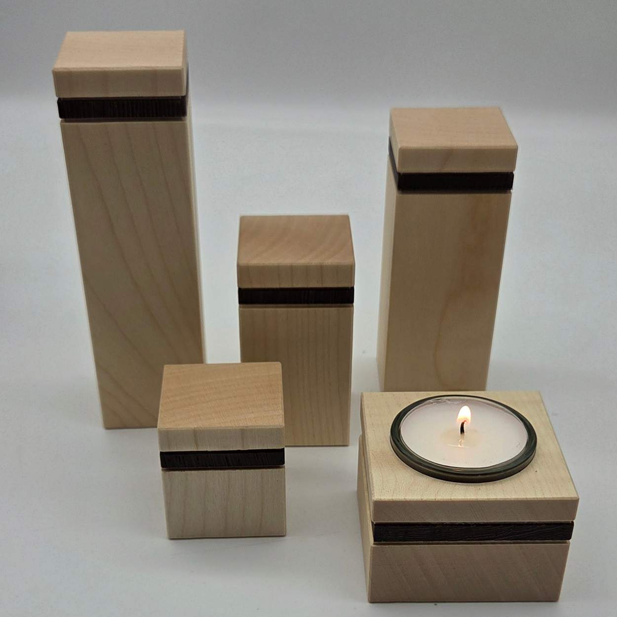 4'er Set Dekososckel/-stehlen - Ahorn mit Wenge