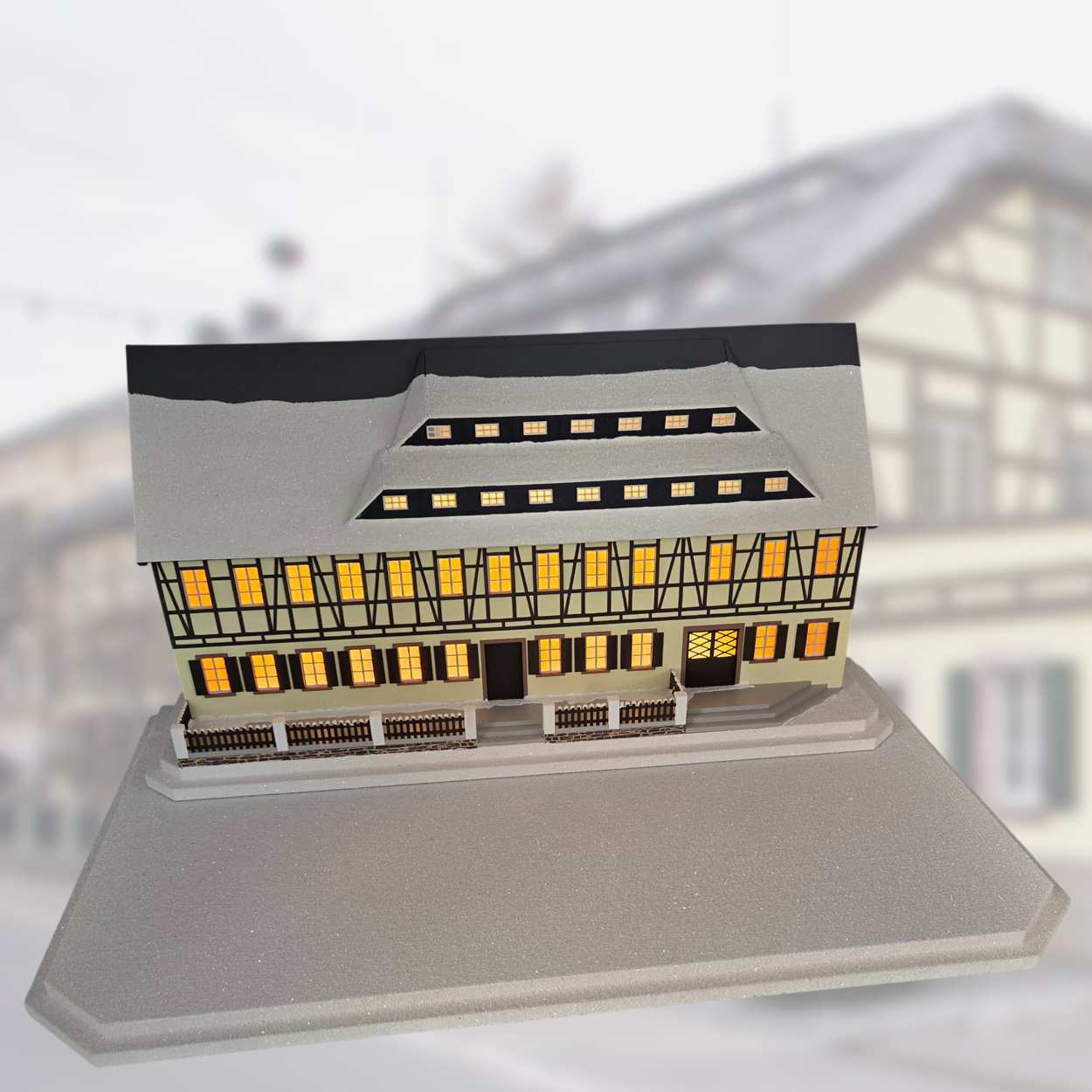 Sockelplatte für Lichterhaus - Stammhaus Wendt und Kühn